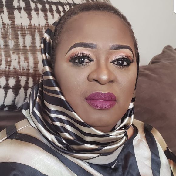 Meet your Posher, Binta - Picture 1 of 1